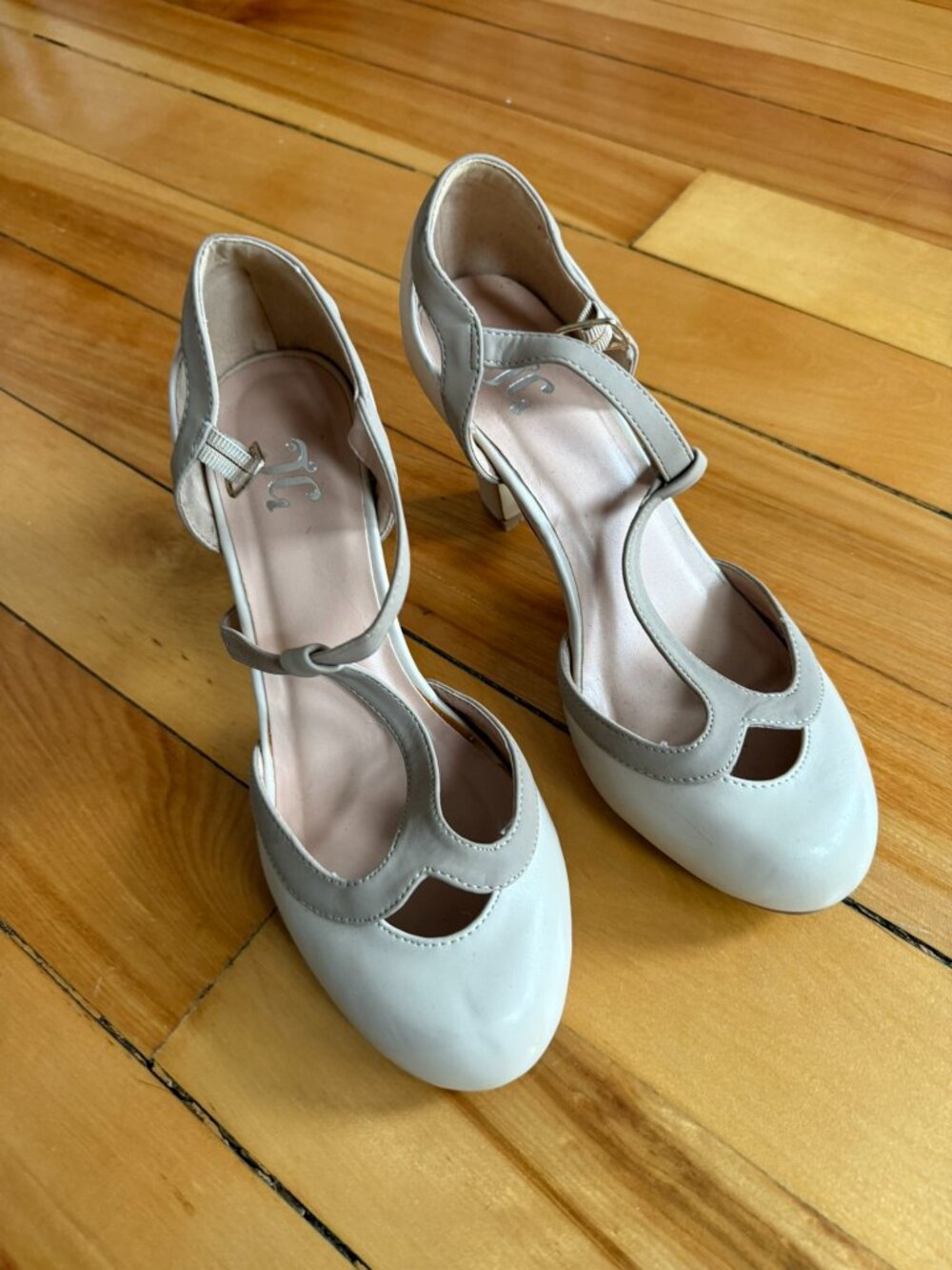 1920sesque Nude Heels w Ankle Strap - Size 7.5 (Closet closing permanently 5/15)